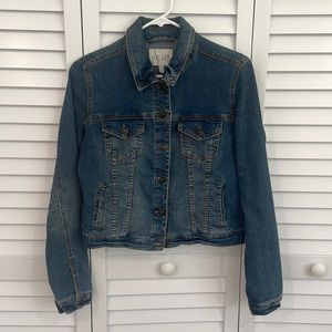 Delia’s Denim Jean Jacket Medium